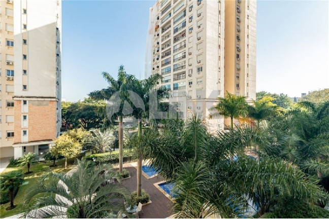 Imagem Apartamento com 3 Quartos à Venda, 81 m² em Passo Da Areia - Porto Alegre