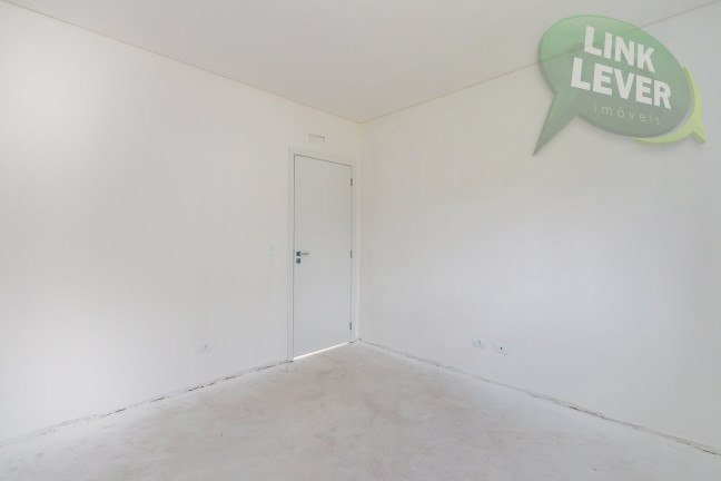 Imagem Sobrado com 3 Quartos à Venda, 117 m² em Boa Vista - Curitiba