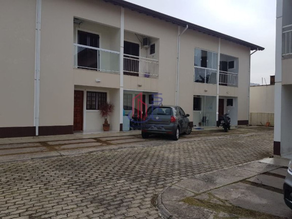 Imagem Casa com 2 Quartos à Venda, 82 m² em Nova Itanhaém - Itanhaém