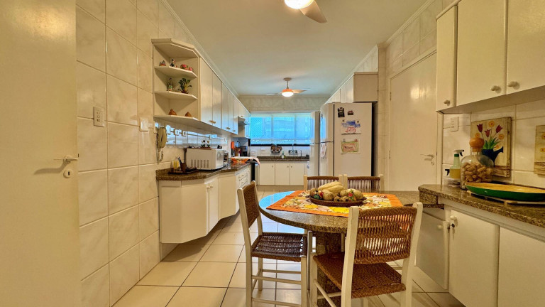 Imagem Apartamento com 4 Quartos para Temporada, 292 m² em Riviera De São Lourenço - Bertioga Imagem Apartamento com 4 Quartos para Temporada, 292 m² em Riviera De São Lourenço - Bertioga