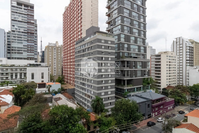 Imagem Apartamento com 3 Quartos à Venda, 213 m² em Cerqueira César - São Paulo
