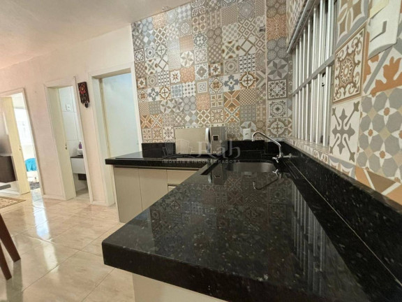 Imagem Apartamento com 2 Quartos à Venda, 76 m² em Centro - Balneário Camboriú