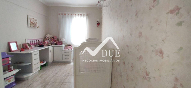 Imagem Casa com 3 Quartos à Venda, 145 m² em Macuco - Santos