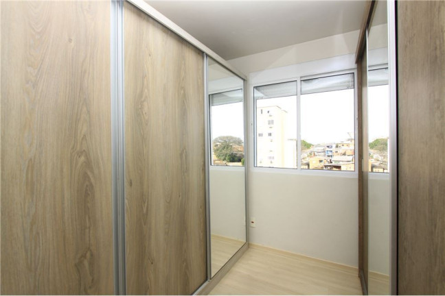 Imagem Imóvel com 3 Quartos à Venda, em Tristeza - Porto Alegre Imagem Imóvel com 3 Quartos à Venda, em Tristeza - Porto Alegre