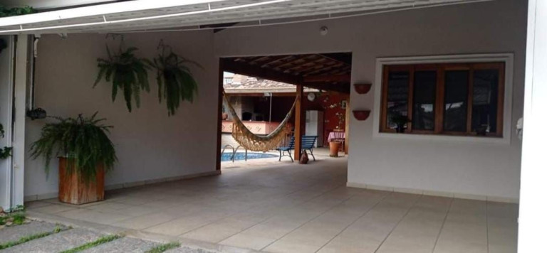 Casa com 3 Quartos à Venda, 213 m² em Jardim Mesquita - Jacareí