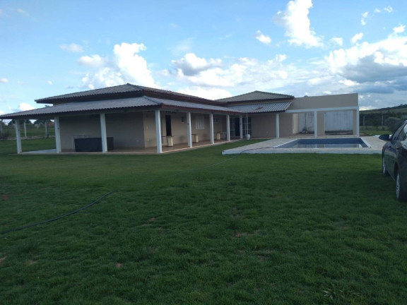 Imagem Chácara com 4 Quartos à Venda, 321 m² em Jardim Arco Verde - Araçoiaba Da Serra Imagem Chácara com 4 Quartos à Venda, 321 m² em Jardim Arco Verde - Araçoiaba Da Serra
