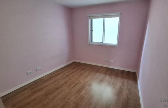 Imagem Casa com 2 Quartos à Venda, 130 m² em Jardim Das Américas - Curitiba Imagem Casa com 2 Quartos à Venda, 130 m² em Jardim Das Américas - Curitiba