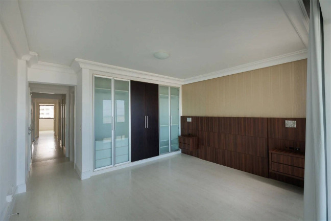 Apartamento com 3 Quartos para Alugar, 195 m² em Centro - Balneário Camboriú