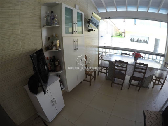 Imagem Sobrado com 4 Quartos à Venda, 232 m² em Guilhermina - Praia Grande