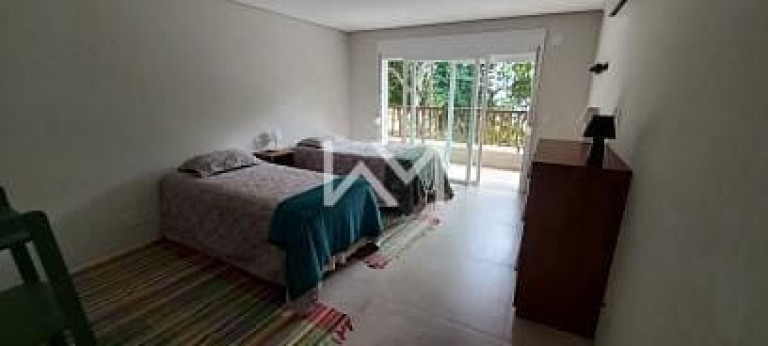 Imagem Casa com 3 Quartos à Venda, 421 m² em Santiago - São Sebastião Imagem Casa com 3 Quartos à Venda, 421 m² em Santiago - São Sebastião