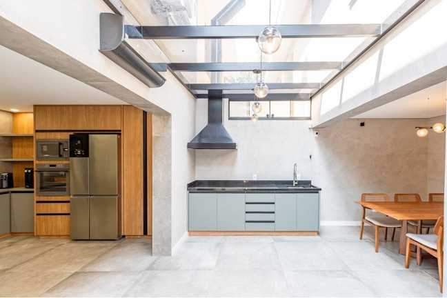 Imagem Casa com 4 Quartos à Venda, 186 m² em Vila Madalena - São Paulo Imagem Casa com 4 Quartos à Venda, 186 m² em Vila Madalena - São Paulo