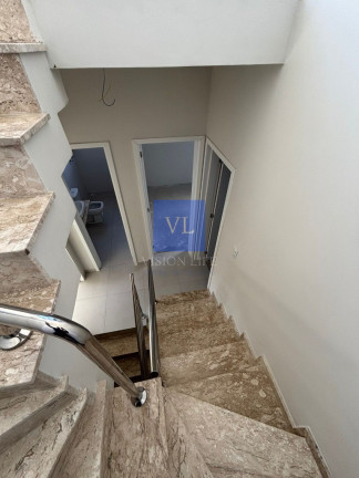 Imagem Casa com 3 Quartos à Venda, 155 m² em Uberaba - Curitiba