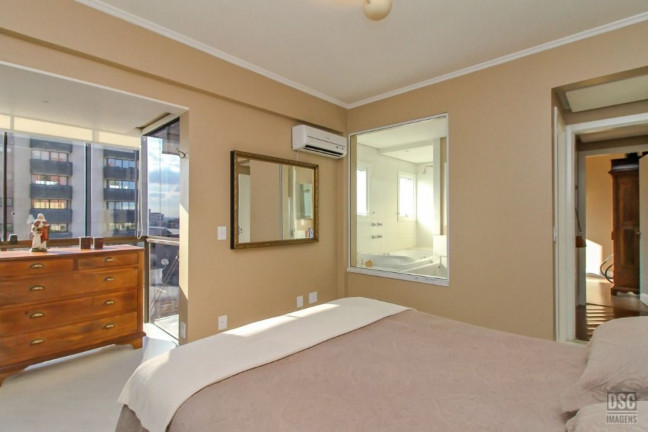 Imagem Imóvel com 2 Quartos à Venda, 101 m² em Higienópolis - Porto Alegre Imagem Imóvel com 2 Quartos à Venda, 101 m² em Higienópolis - Porto Alegre