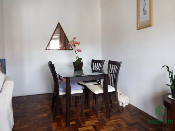 Imagem Apartamento com 2 Quartos à Venda, 71 m² em Centro - Porto Alegre Imagem Apartamento com 2 Quartos à Venda, 71 m² em Centro - Porto Alegre