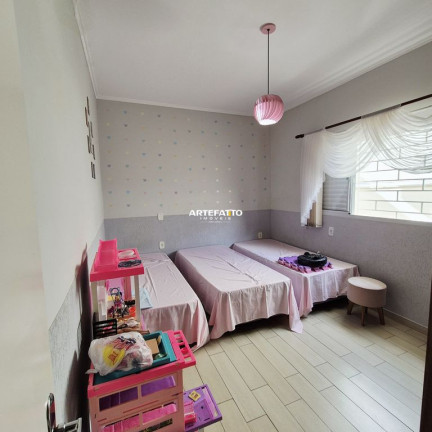 Imagem Casa com 4 Quartos à Venda, 169 m² em Vila Nossa Senhora Das Graças - Franca Imagem Casa com 4 Quartos à Venda, 169 m² em Vila Nossa Senhora Das Graças - Franca