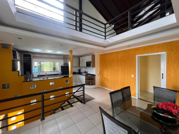 Imagem Casa com 3 Quartos à Venda, 380 m² em Centro - Balneário Barra Do Sul Imagem Casa com 3 Quartos à Venda, 380 m² em Centro - Balneário Barra Do Sul