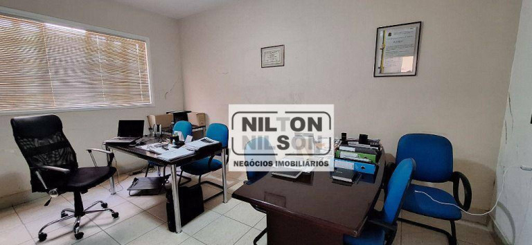 Imagem Casa com 3 Quartos à Venda, 181 m² em Vila Itapura - Campinas