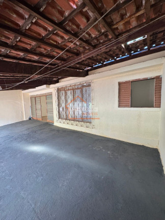 Imagem Casa com 4 Quartos à Venda, 250 m² em Jardim Artigiane - Mogi Guaçu Imagem Casa com 4 Quartos à Venda, 250 m² em Jardim Artigiane - Mogi Guaçu