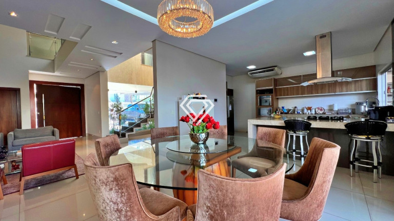 Imagem Sobrado com 5 Quartos à Venda, 425 m² em Plano Diretor Sul - Palmas Imagem Sobrado com 5 Quartos à Venda, 425 m² em Plano Diretor Sul - Palmas