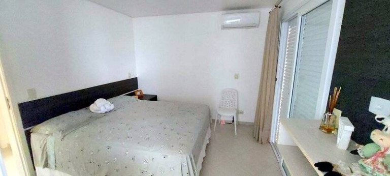 Imagem Casa com 4 Quartos à Venda, 230 m² em Peruíbe Imagem Casa com 4 Quartos à Venda, 230 m² em Peruíbe