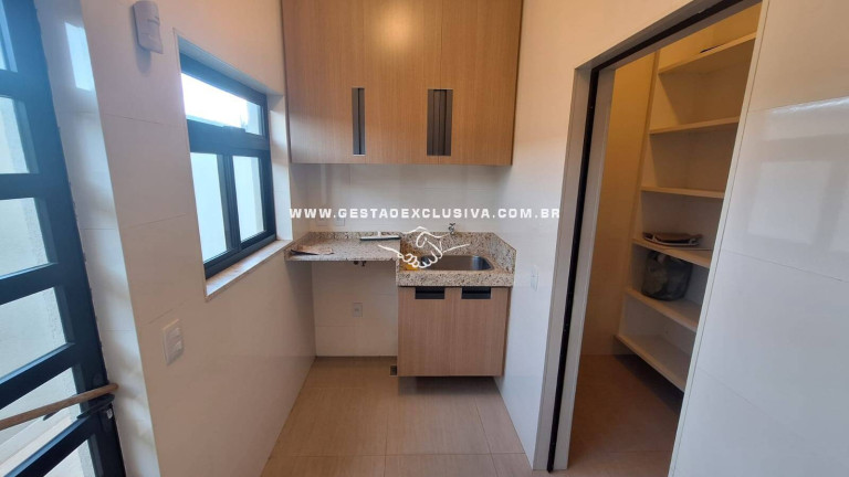 Imagem Casa com 4 Quartos à Venda, 274 m² em Itatiba