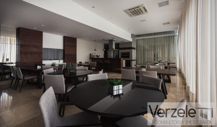 Imagem Apartamento com 3 Quartos à Venda, 117 m² em Centro - Balneário Camboriú Imagem Apartamento com 3 Quartos à Venda, 117 m² em Centro - Balneário Camboriú