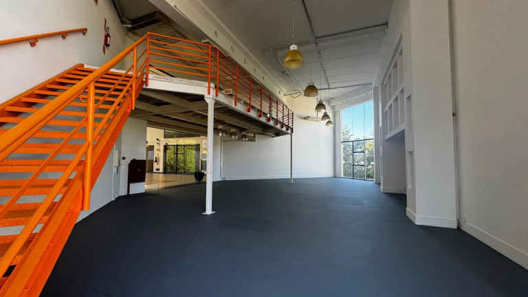 Imagem Sala Comercial à Venda, 250 m² em Saco Grande 2 - Florianópolis Imagem Sala Comercial à Venda, 250 m² em Saco Grande 2 - Florianópolis