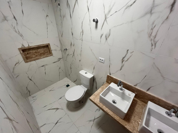 Imagem Casa com 3 Quartos à Venda, 180 m² em Embaré - Santos Imagem Casa com 3 Quartos à Venda, 180 m² em Embaré - Santos