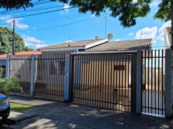 Casa com 2 Quartos à Venda, 100 m² em Jardim Tupinambá - Maringá