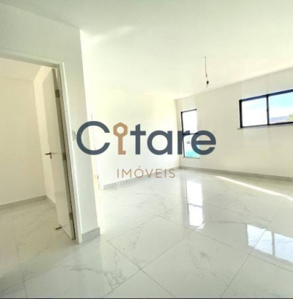 Imagem Casa com 4 Quartos à Venda, 450 m² em Centro - Eusébio Imagem Casa com 4 Quartos à Venda, 450 m² em Centro - Eusébio