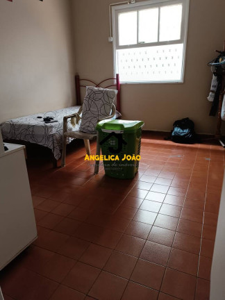 Imagem Casa com 2 Quartos à Venda, 315 m² em Vila Sao Jorge - São Vicente