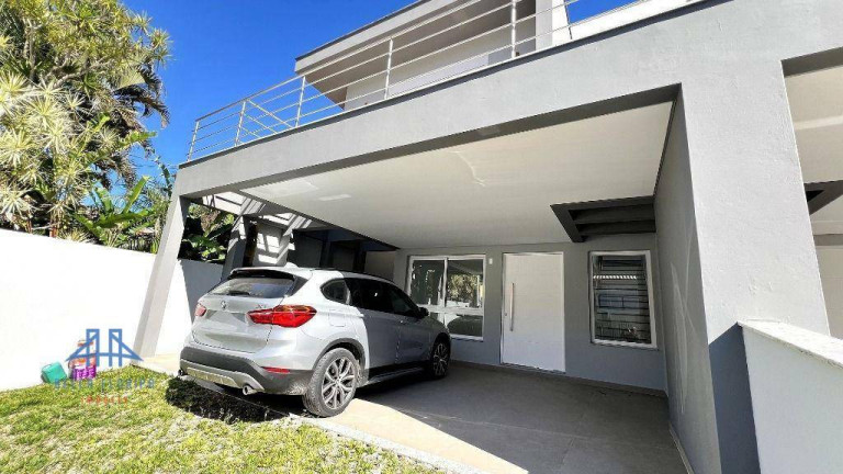Casa com 3 Quartos à Venda, 199 m² em Santa Mônica - Florianópolis