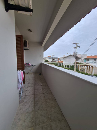 Imagem Casa com 3 Quartos à Venda, 110 m² em Centro - Xangri-lá Imagem Casa com 3 Quartos à Venda, 110 m² em Centro - Xangri-lá