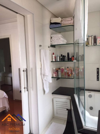 Imagem Apartamento com 3 Quartos à Venda, 140 m² em Vila Assunção - Santo André