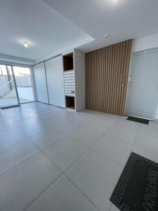 Imagem Apartamento com 2 Quartos à Venda, 72 m² em Ingleses Do Rio Vermelho - Florianópolis