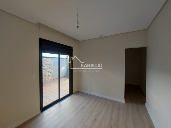 Imagem Imóvel com 3 Quartos à Venda, 200 m² em Vila Haro - Sorocaba Imagem Imóvel com 3 Quartos à Venda, 200 m² em Vila Haro - Sorocaba
