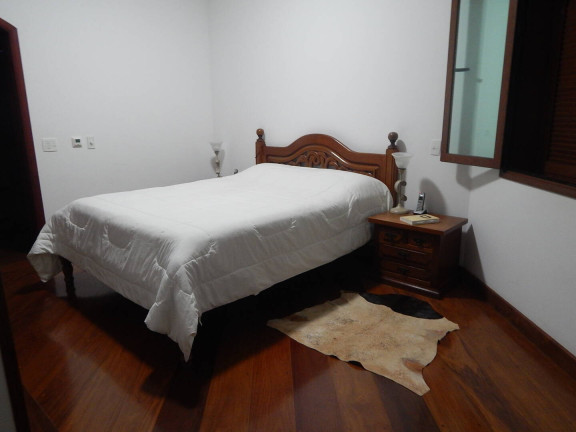 Imagem Casa com 4 Quartos à Venda, 560 m² em Residencial Morada Das Estrelas (aldeia Da Serra) - Barueri
