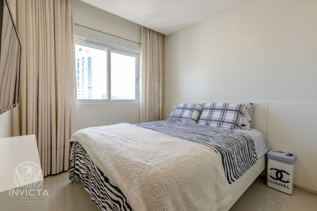 Imagem Apartamento com 4 Quartos à Venda, 170 m² em Barra Sul - Balneário Camboriú
