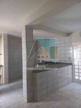 Imagem Casa com 2 Quartos à Venda, 109 m² em Monte Alegre - Ribeirão Preto Imagem Casa com 2 Quartos à Venda, 109 m² em Monte Alegre - Ribeirão Preto