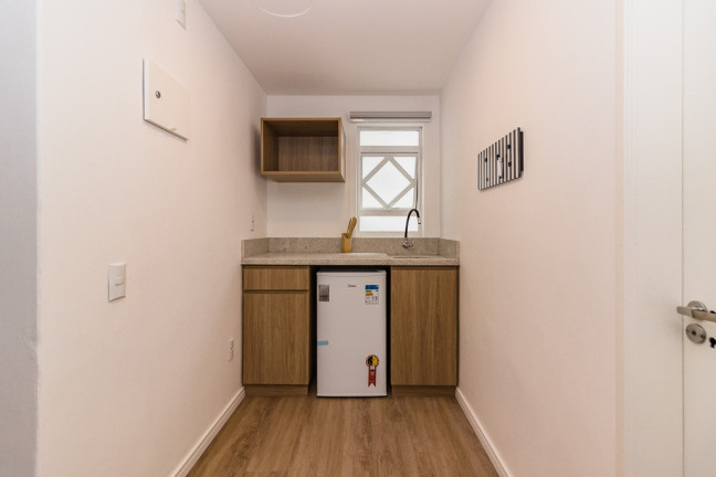 Imagem Imóvel com 1 Quarto à Venda, 32 m² em Centro Histórico - Porto Alegre Imagem Imóvel com 1 Quarto à Venda, 32 m² em Centro Histórico - Porto Alegre