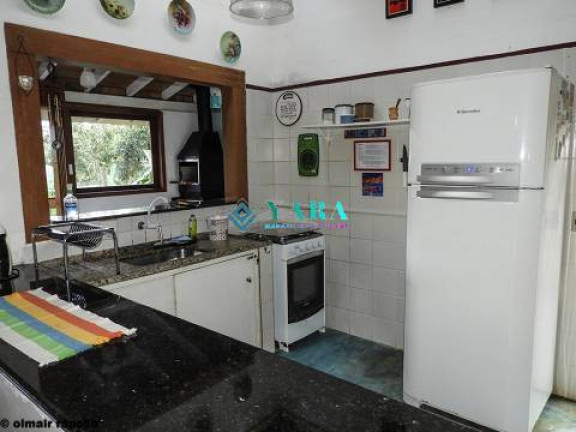 Imagem Casa com 6 Quartos à Venda, 820 m² em Praia Vermelha Do Sul - Ubatuba