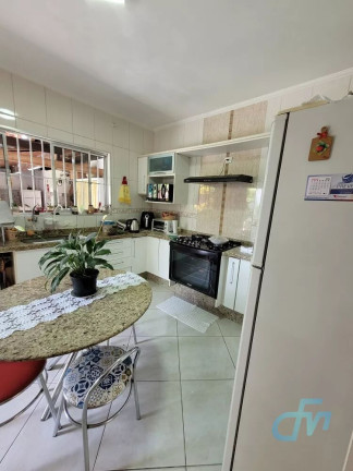 Imagem Casa com 3 Quartos à Venda, 290 m² em Vila Nova Socorro - Mogi Das Cruzes