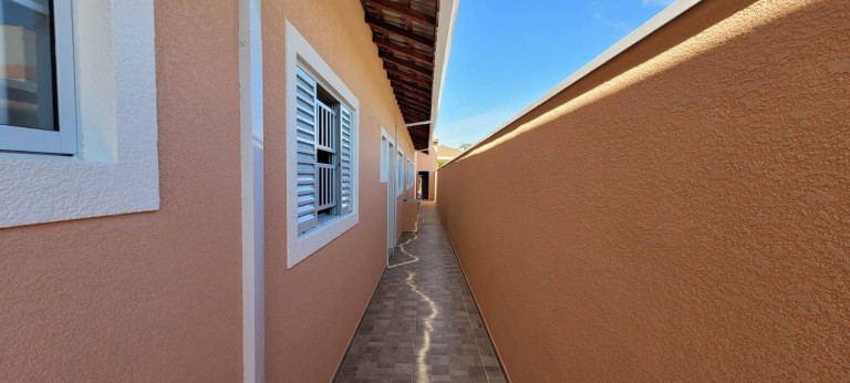 Imagem Casa com 3 Quartos à Venda, 225 m² em Jardim Do Lago - Atibaia Imagem Casa com 3 Quartos à Venda, 225 m² em Jardim Do Lago - Atibaia