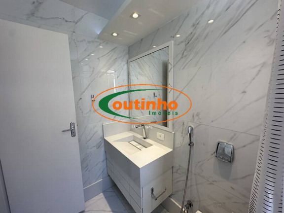 Imagem Apartamento com 2 Quartos à Venda, 74 m² em Maracanã - Rio De Janeiro Imagem Apartamento com 2 Quartos à Venda, 74 m² em Maracanã - Rio De Janeiro
