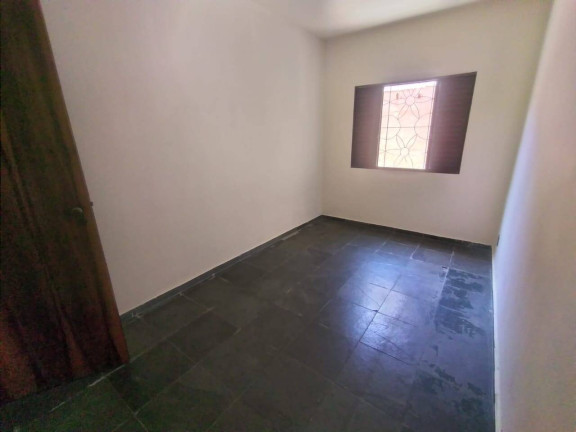 Imagem Casa com 3 Quartos à Venda,  em Jardim Independência - Taubaté