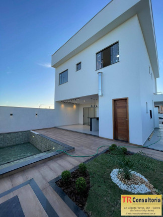 Imagem Casa com 3 Quartos à Venda, 167 m² em Campos Dos Goytacazes Imagem Casa com 3 Quartos à Venda, 167 m² em Campos Dos Goytacazes