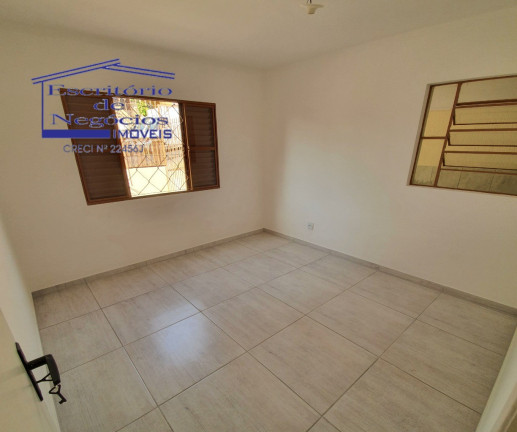 Imagem Casa com 1 Quarto à Venda, 45 m² em Camaquã - Porto Alegre Imagem Casa com 1 Quarto à Venda, 45 m² em Camaquã - Porto Alegre