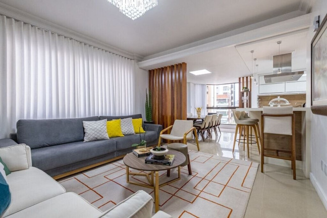 Imagem Apartamento com 3 Quartos à Venda, 114 m² em Centro - Florianópolis Imagem Apartamento com 3 Quartos à Venda, 114 m² em Centro - Florianópolis