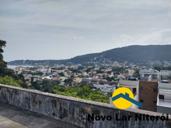 Imagem Casa com 5 Quartos à Venda, 320 m² em São Francisco - Niterói Imagem Casa com 5 Quartos à Venda, 320 m² em São Francisco - Niterói