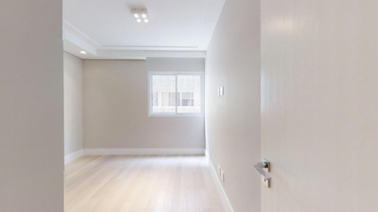Imagem Apartamento com 3 Quartos à Venda, 206 m² em Jardim Paulista - São Paulo